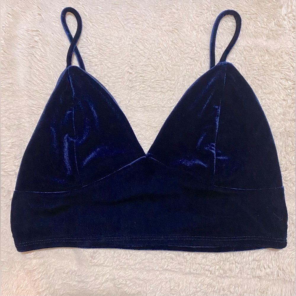 Fashion nova crop top